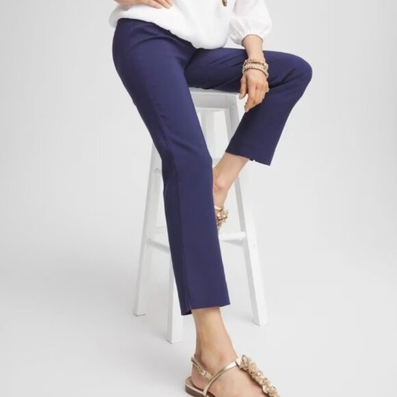 Chico's Pants - Chicos Dark Blue Brigitte Pull On Cropped Pants Size 0.5(6) Like New